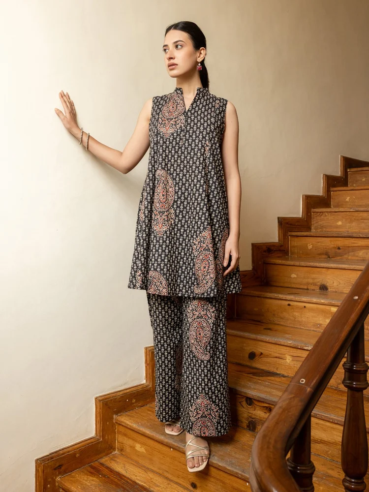 FIORRA Women s Black Printed Cotton Co-ord Set